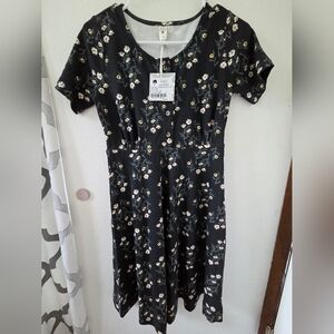 Kate Quinn Black Chamomile Short Sleeve Midi Button Dress XS NWT 100% Cotton